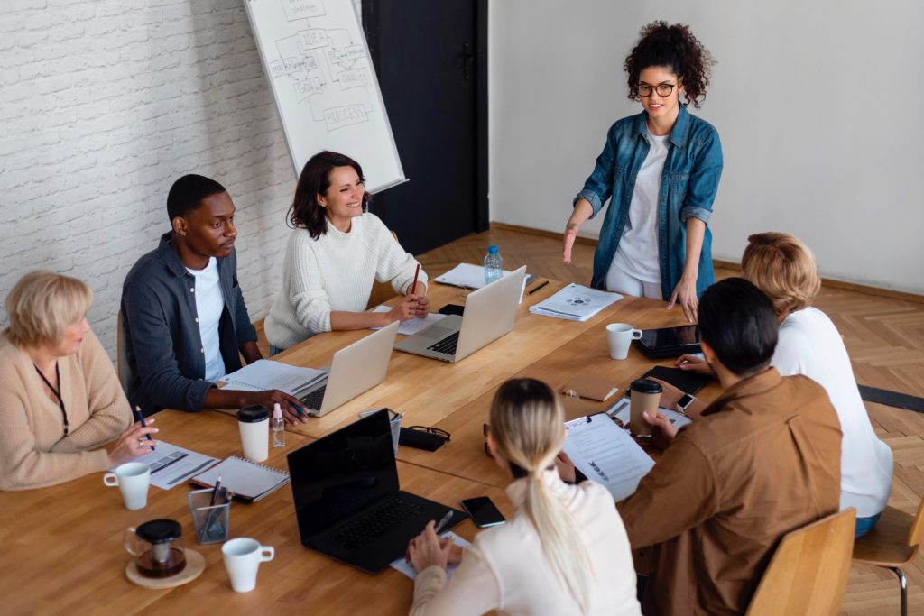 StrategyDriven Managing Your People Article | 5 Ways Tech Can Make Your Meetings Actually Productive