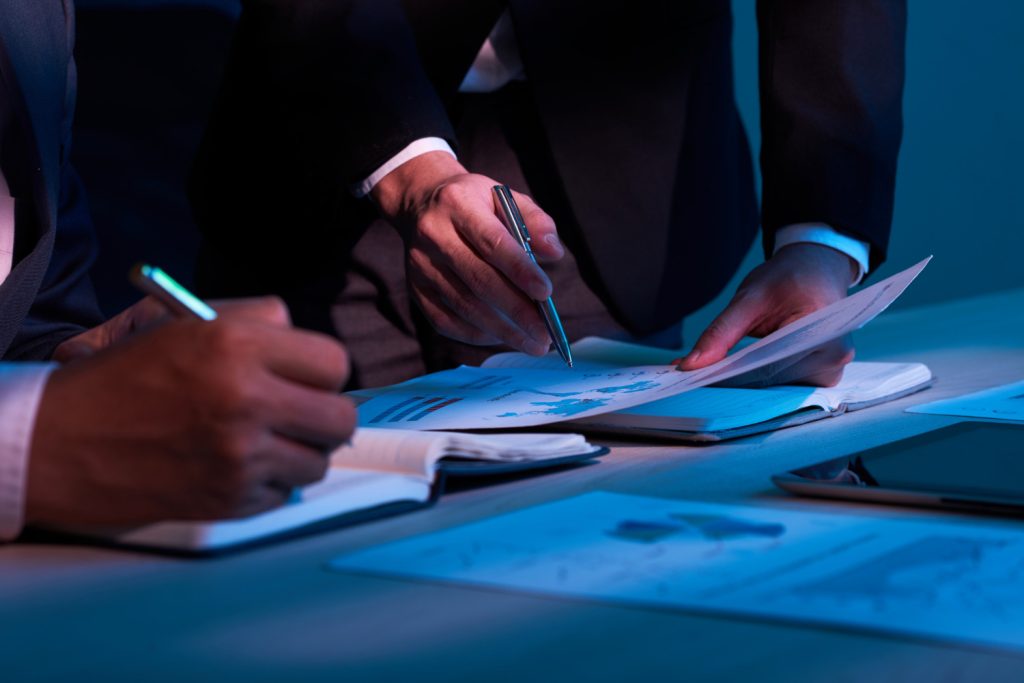 StrategyDriven Managing Your Finances Article | What Are Fractional CFOs in Business?