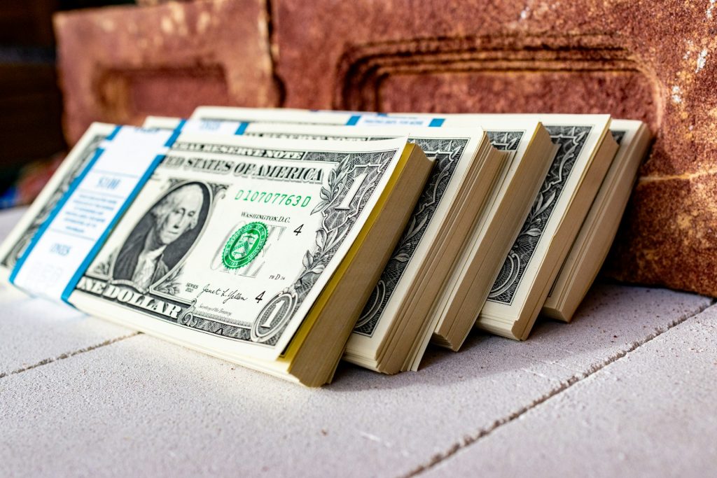 StrategyDriven Managing Your Finances Article | How to Build a Financial Contingency Strategy for Leadership Teams