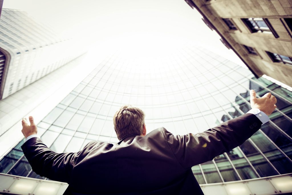 What Are the Career Benefits of Pursuing an MBA in Management Today? | StrategyDriven Professional Development Article