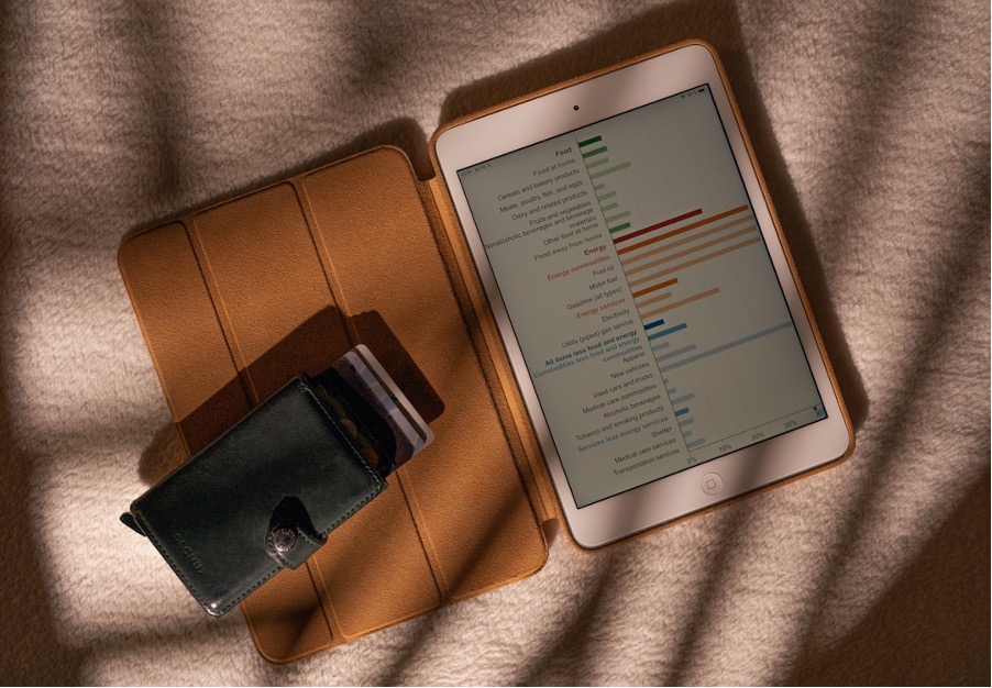 Streamlining Your Organization: The Essential Role of Telecom Expense Management Software | StrategyDriven Managing Your Finances Article