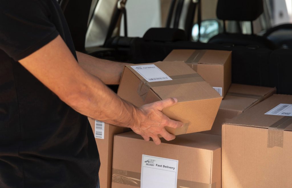Product Delivery Automation: From Click to Doorstep | Ecommerce Edge Digest Product Delivery Automation Article